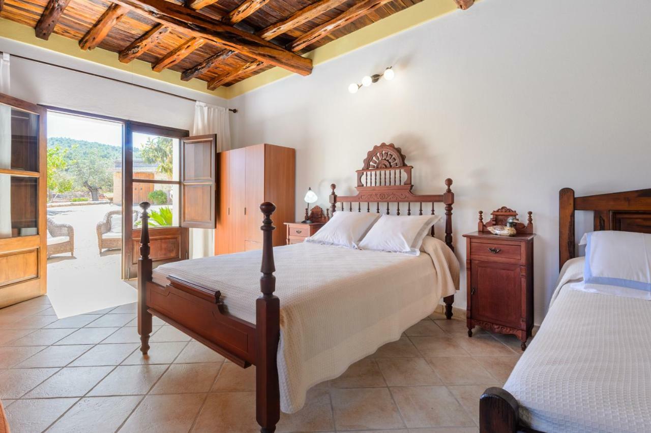 Villa Can Fita Puig D'en Valls المظهر الخارجي الصورة