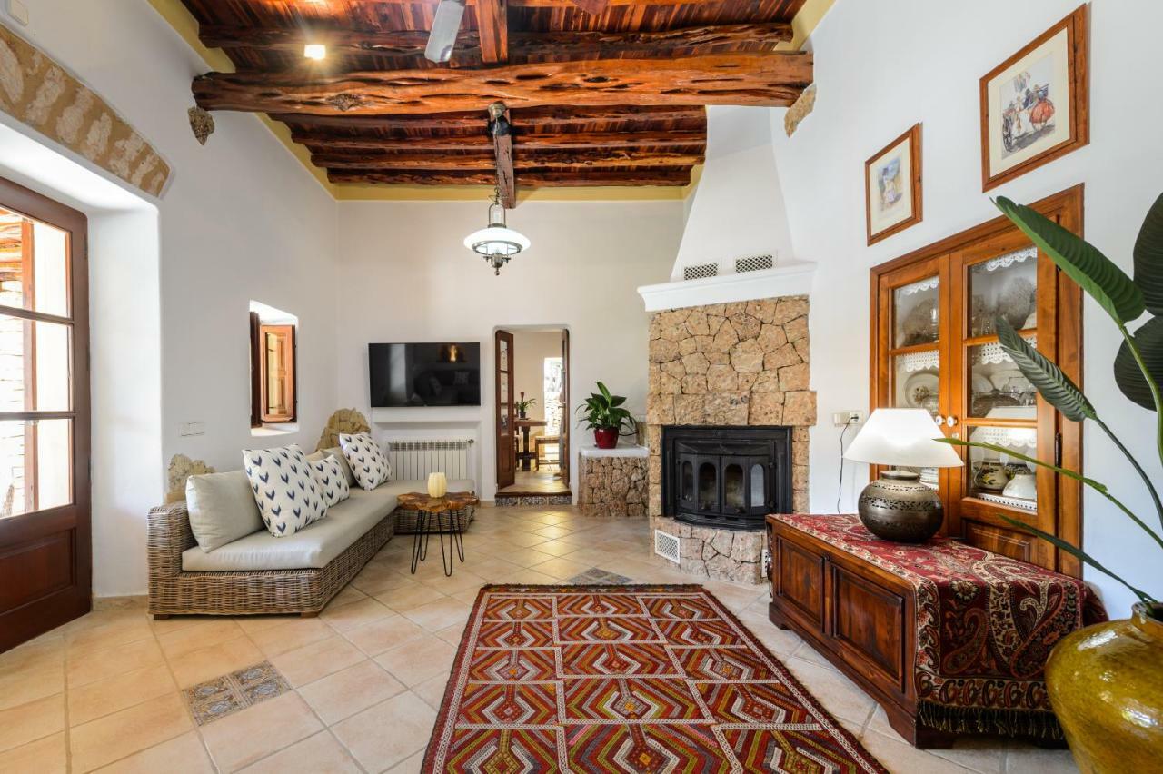Villa Can Fita Puig D'en Valls المظهر الخارجي الصورة